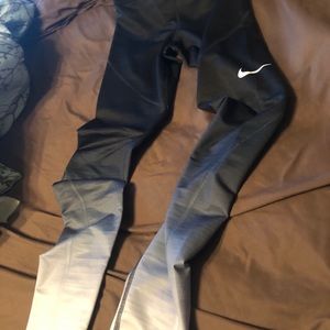 Nike HyperWarm leggings